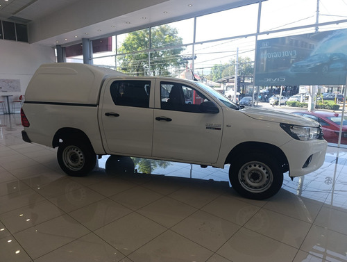 Toyota Hilux 2.8 Tdi Cabina Doble 4x4 Mt