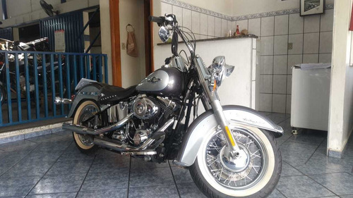 Imagem 1 de 5 de Harley Davidson Softail Classic