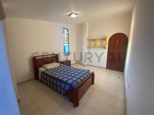 Casa En Venta Urb El Retiro