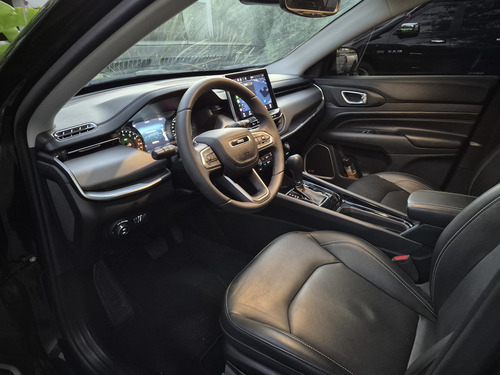 Jeep Compass 1.3 T270 Longitude Plus At6