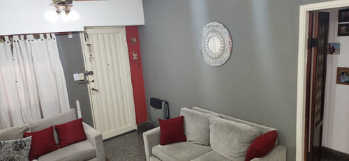Casa En Venta En Caseros