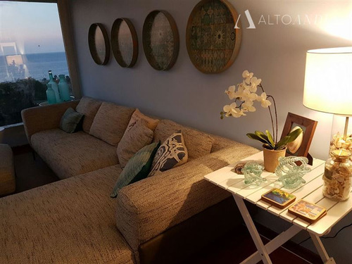 Departamento En Venta De 3 Dorm. En Viña Del Mar