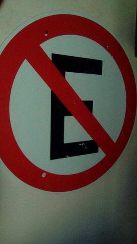Imagen 2 de 2 de Antiguo Cartel Prohibido Estacionar Chapa Vintage 60 Cm Diam