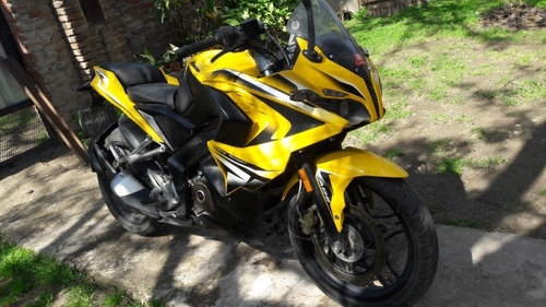Imagen 2 de 9 de Rouser Rs 200