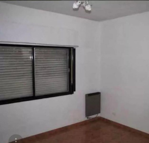 Casa 4 Ambientes Con Cocheras