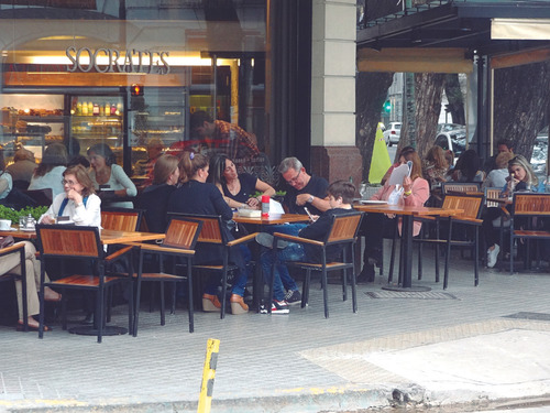 Dos Ambientes Contrafrente - A Mtrs De Av. Pedro Goyena. Caballito. Consultar Financiación.