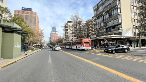 Oficina Arriendo 130m 3b 1e Y Cocina Av Providencia Metro L1