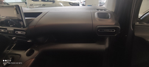 Imagen 9 de 15 de Peugeot Rifter Gt