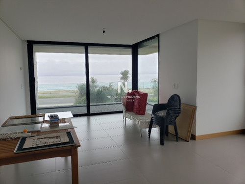 Oportunidad !!! Sea Breezes - Venta - Mansa - Punta Del Este - 3 Dormitorios - Piscina- Ref: 651