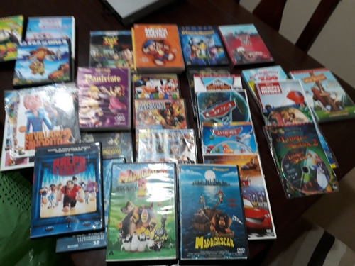Reproductor De Dvd + Coleccion De Peliculas