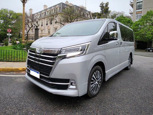 Toyota Hiace 2.8 Tdi 2023 6.000km