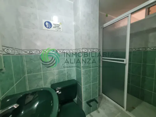 Local En Arriendo En Quinta Granada. Cod A17001