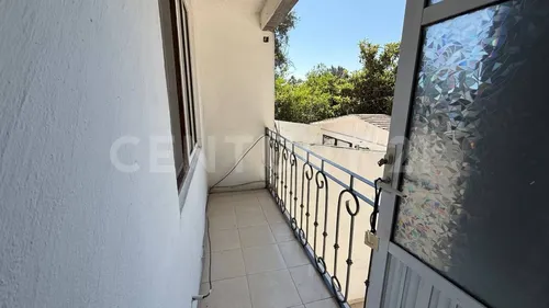 Venta De Casa Remodelada En Jardines De Morelos Secc. Flores