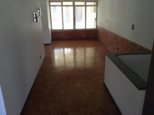 Imagem 4 de 25 de Construção Sólida E Muito Bem Conservada - Bairro Nobre -amplos Espaços - Reo47035