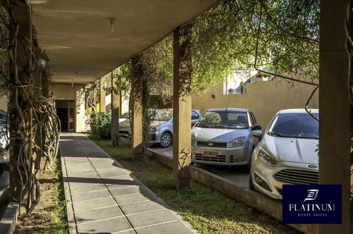 Imagen 25 de 30 de Vende Amplio Departamento Sobre Av. Belgrano Al 2000