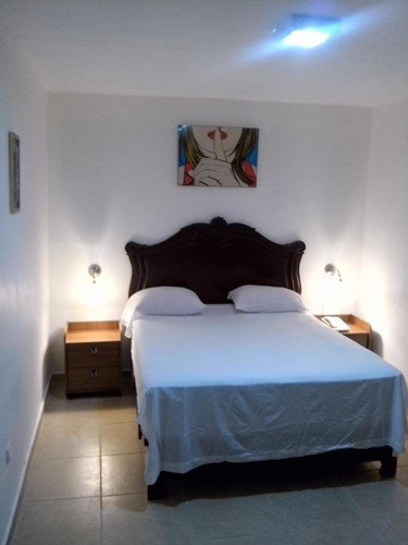 Hotel En Venta En Gazcue Con 33 Habitaciones En Oferta En Funcion