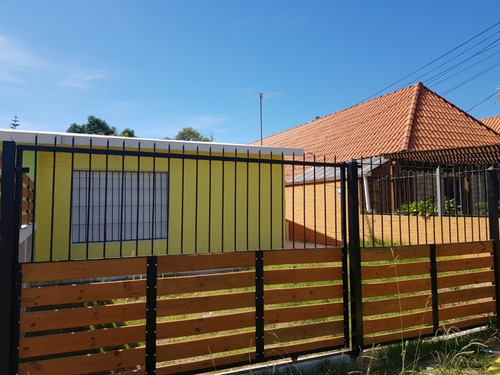 Alquiler Anual, Estrene, 50m Del Mar, 3 Dorm, 2 Baños, Patio