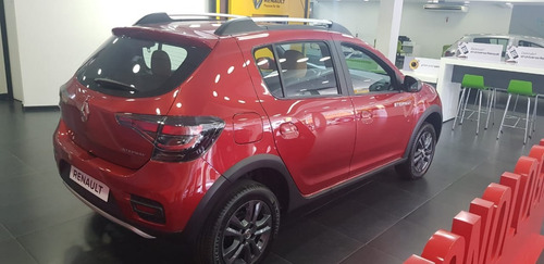Imagen 12 de 15 de Autos Y Camionetas Renault Stepway Intens Cvt Toyota Etios E