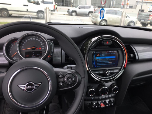 Mini Cooper Pepper F56 - Auto Munich