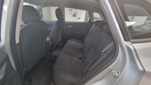 Imagen 13 de 15 de Chevrolet Tracker 1.2 Turbo Caja Manual Ld #5