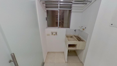 Imagen 12 de 19 de Apartamento En Venta, Barrio Bochalema, 1er Piso, Cali (v)