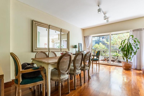 Venta Departamento 4 Ambientes Piso Amplio Luminoso Balcones Cochera Flores