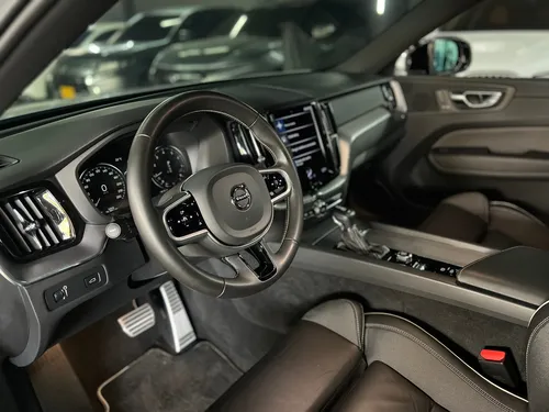 Volvo XC60 2.0 T5 Awd R-design