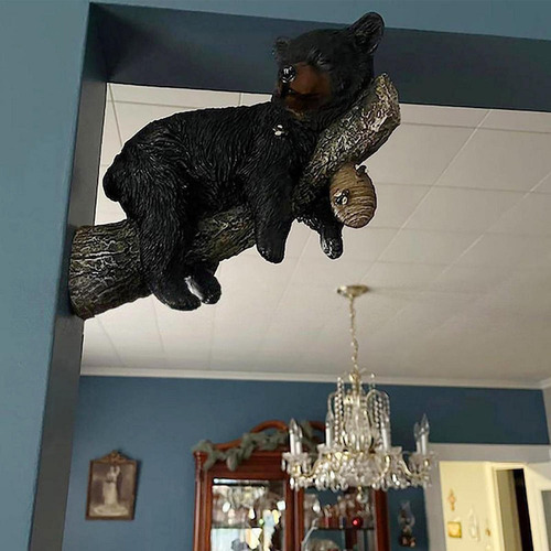 Urso Deitado Em Um Galho De Árvore, Estátua, Enfeite De Urso