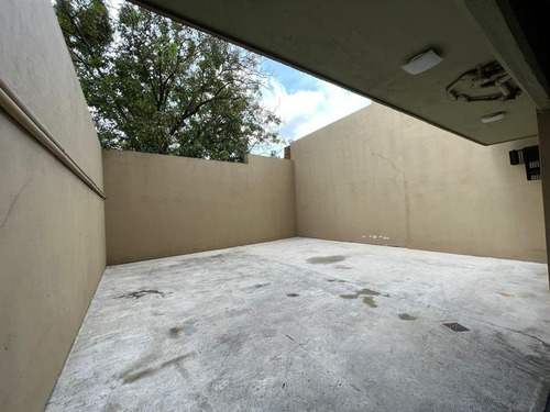 Avenida Mitre 1660, Avellaneda ¡dos Ambientes Al Contrafrente En Venta!