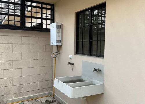 Reestrena Casa En Residencial Andalucia A 15 Min Del Aifa Con Seguridad 24 Hrs Y A 2 Min Aut Mex Pachuca