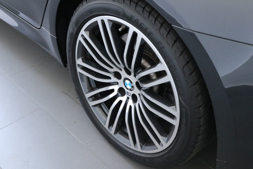 Imagen 7 de 18 de Bmw 540i