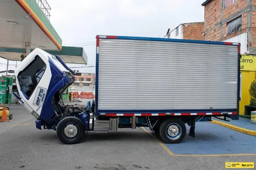 Hino Dutro Pro 300 4.0 Diesel Modelo 2020