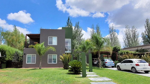 Casa En Venta Barrio El Centauro Canning