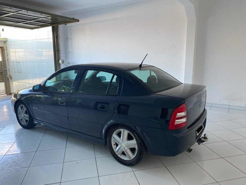 Chevrolet Astra Sedan 2005 2.0 Elegance Flex Power Aut. 4p