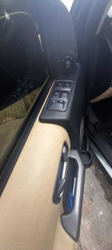 Land Rover Discovery 2007 4.0 V6 S 5p