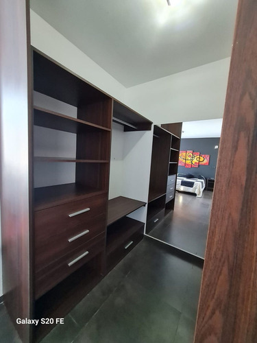 Casa 5 Dormitorios Y Pileta En Causana