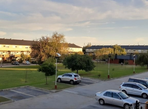 Departamento En Venta En Paso Del Rey Norte