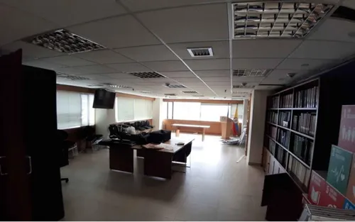Oficina En Arriendo En Chico Norte. Cod A1035608