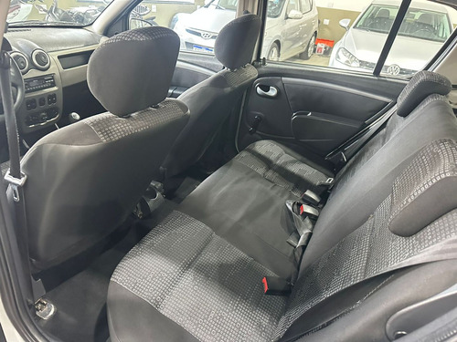 Renault Sandero 1.6 EXPRESSION 8V FLEX 4P MANUAL