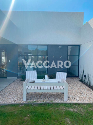 Imagen 10 de 17 de Venta De Casa 4 Ambientes En Prados Del Oeste, Moreno.