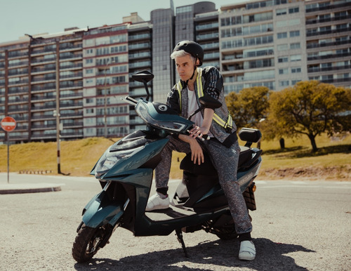 Imagen 24 de 25 de Scooter Eléctrico World K800 100%financiada