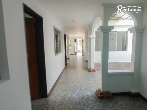 Local En Arriendo En El Dorado. Cod A775539
