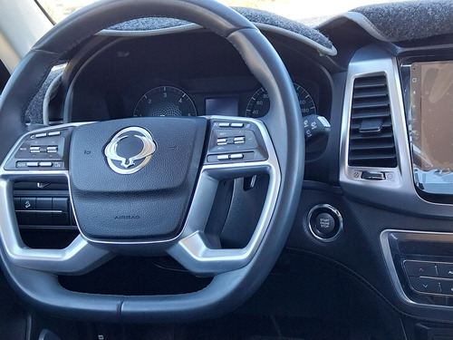SsangYong Rexton 2.2Td Glx At8 2Wd