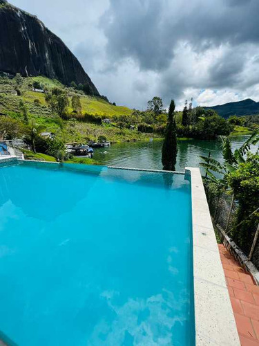 Hermosa Casa Finca En Venta En Guatape Antioquia - Excelente Ubicación