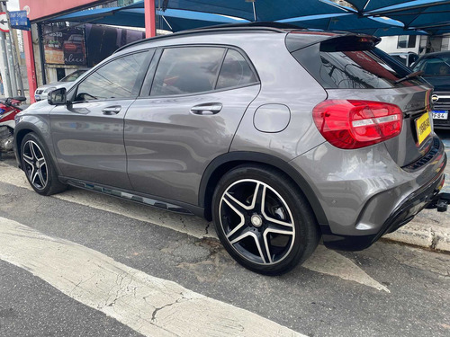 Imagem 8 de 15 de Mercedes-benz Classe Gla 2015 2.0 Sport Turbo 5p