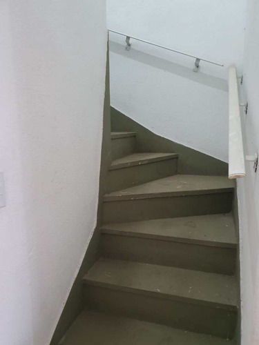 Imagem 2 de 19 de Casa De Vila Com 2 Dorms, Ponta Da Praia, Santos, Cod: 404 - A404