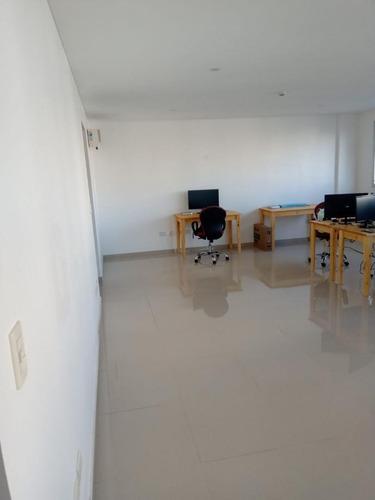Imagen 6 de 10 de Oficina En Venta En La Plata