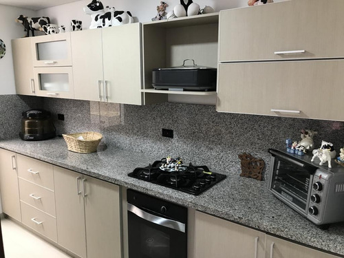 Casa En Venta En Jamundi El Castillo