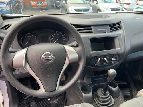 Imagen 9 de 11 de Nissan Np300 Estacas, Tm, Blanco 2020