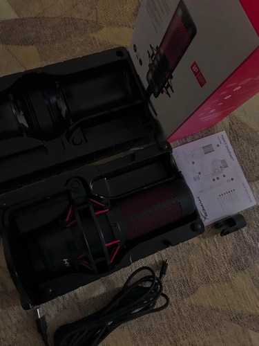 Imagen 4 de 4 de Microfono Hyperx Quadcast Condensador Multipatron Usb Pc Ps4